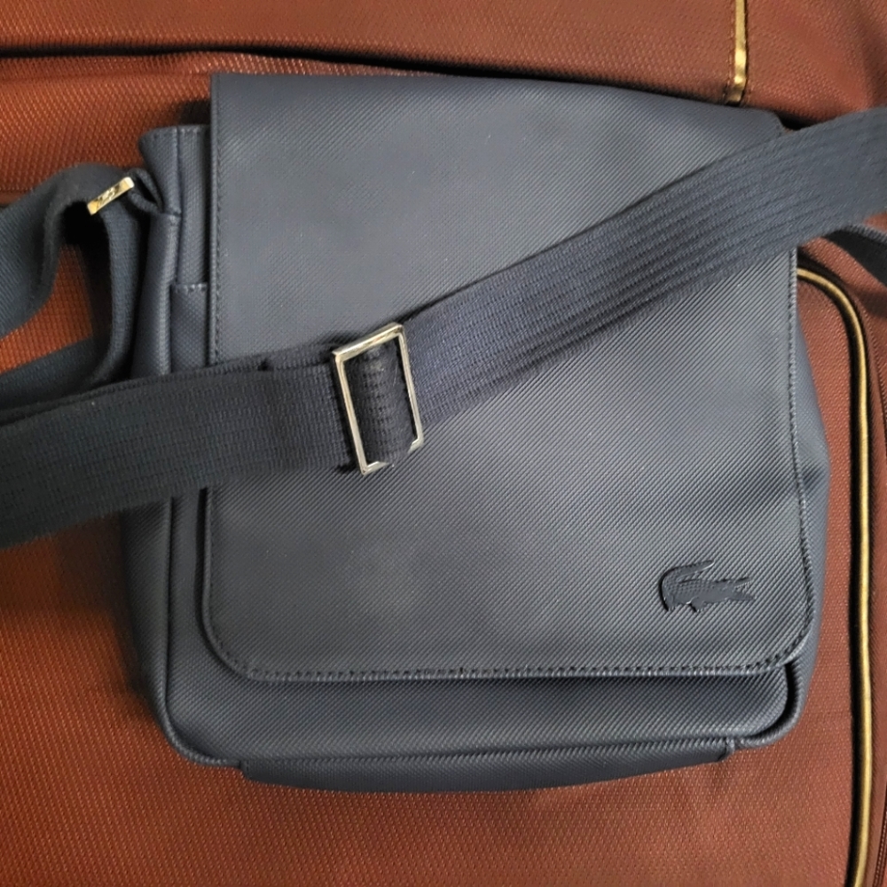 Navy blue messenger bag